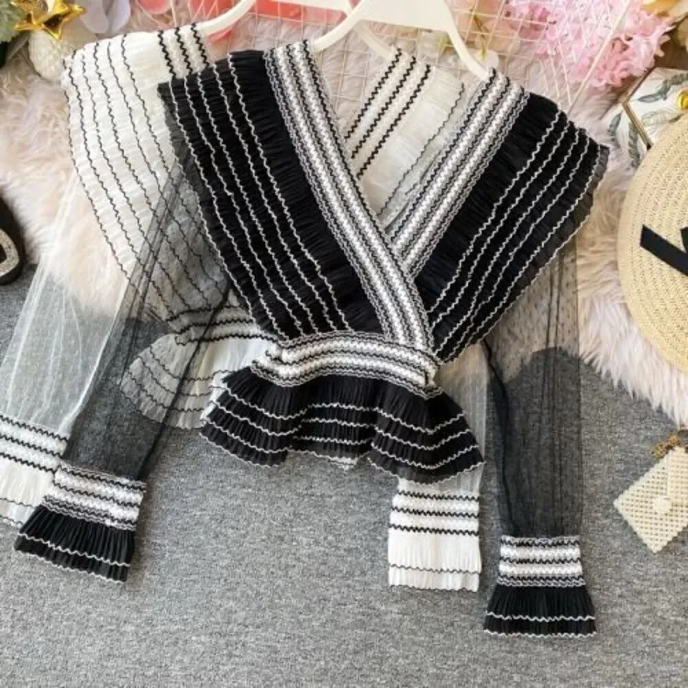 Calvin Tran Black Lace Chic Evening Top BLACK size 4 - Picture 2 of 7